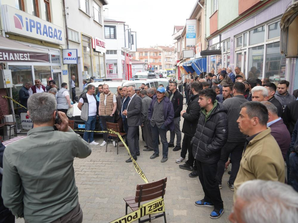 Evlenmek istediği kadının ailesine kurşun yağdıran sanığın yargılanmasına devam edildi