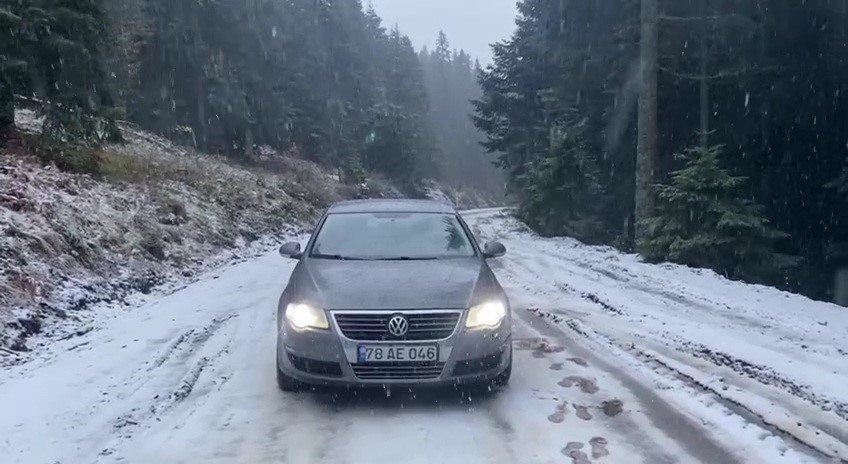 Karabük'te yüksek kesimler beyaza büründü