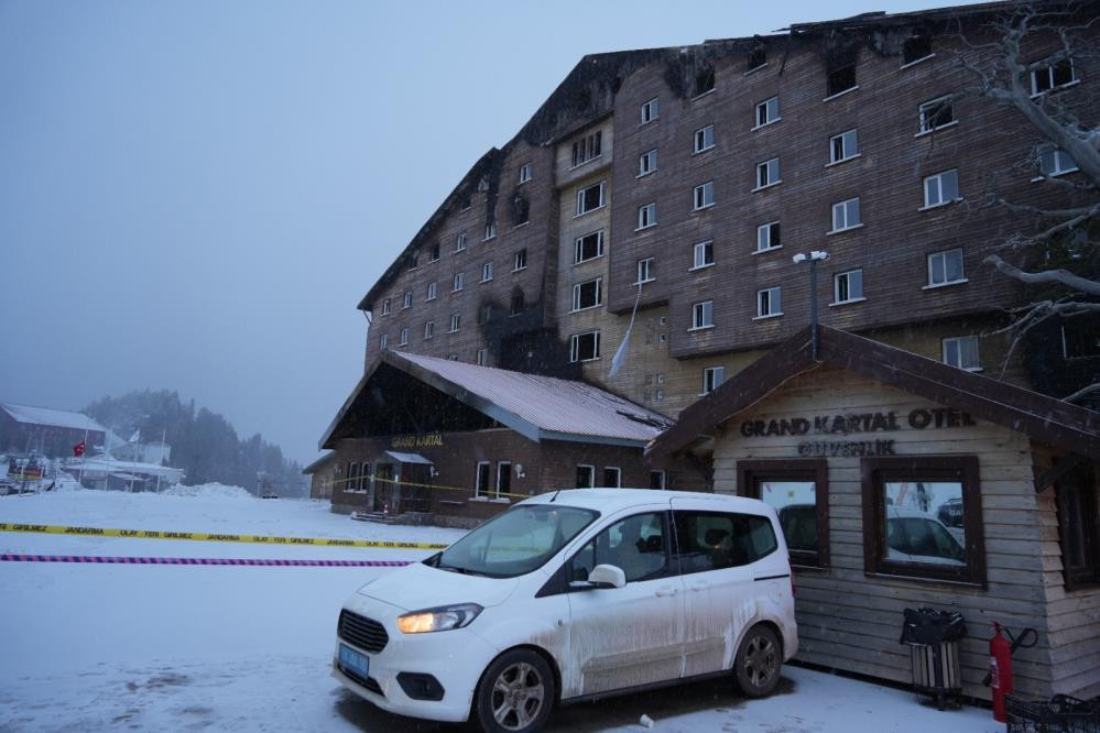 Otel faciası ile ilgili gözaltına alınan 11 kişinin emniyetteki işlemleri sürüyor